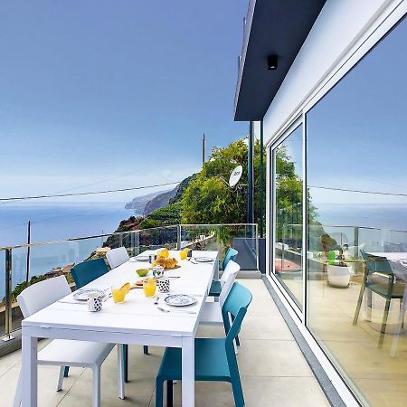 Villa Omar By Lovelystay Canhas Exterior photo